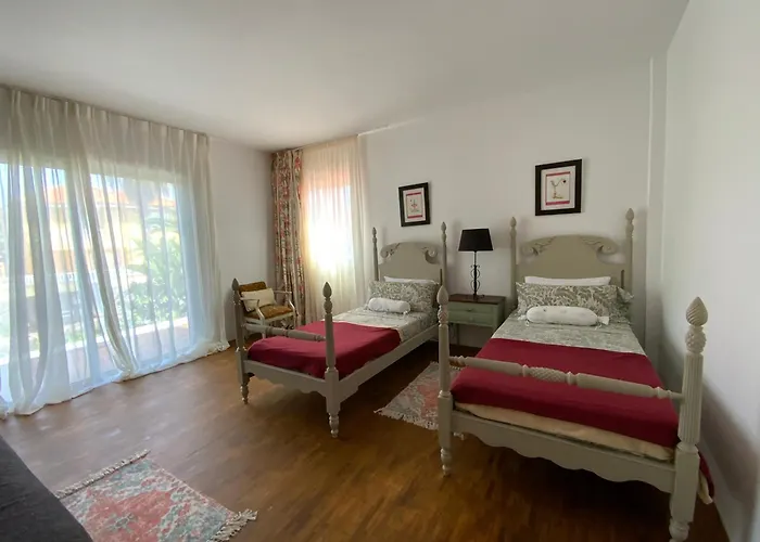 Сasa de vacaciones Casa El Castillo 3 *